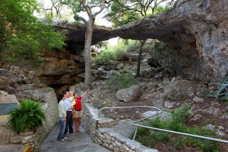 Natural Bridge Caverns Tour San Antonio
