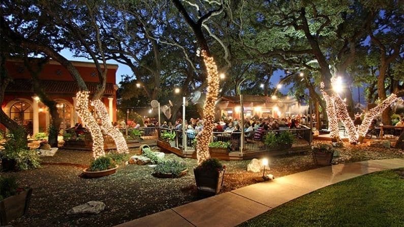 San Antonio Restaurants with Playgrounds - La Hacienda De Los Barrios
