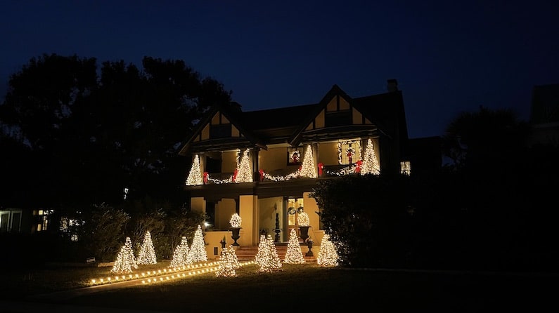 House with christmas lights in San Antonio