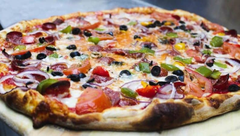 Affordable Restaurants in San Antonio - Capos Pizzeria
