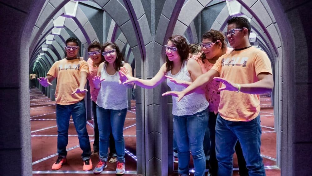 things to do in San Antonio with Kids this weekend of September 30 2022 | The Amazing Mirror Maze
