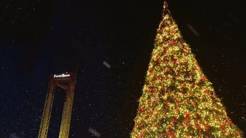 Christmas Tree Lights San Antonio |  Christmas Tree Lighting Event at Rockville Plaza