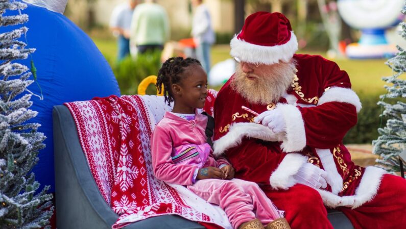 Holiday in the Garden at Hemisfair