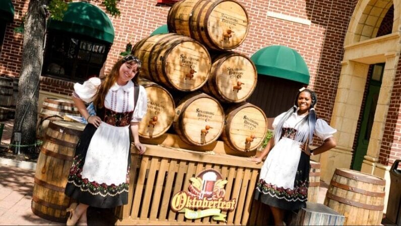 Free and cheap events in San Antonio - Six Flags Fiesta Texas Oktoberfest Food Festival