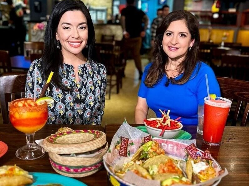 San Antonio tacos - Henry's Puffy Tacos