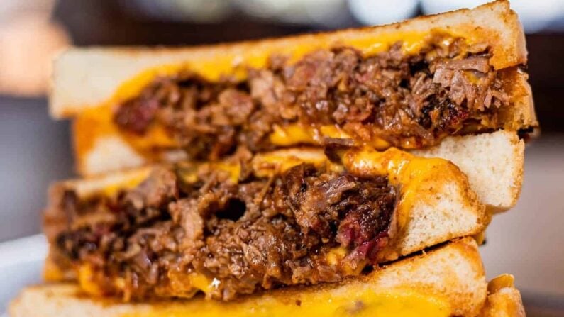 San Antonio BBQ: 10 Best Spots for Brisket & Ribs 14 San Antonio BBQ - Smoke Shack BBQ