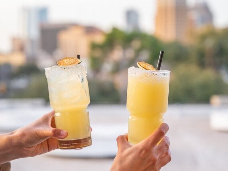 Best Margaritas San Antonio: 10 Must-Sip Spots 14 best san antonio margaritas - Rosario's Mexican Restaurant