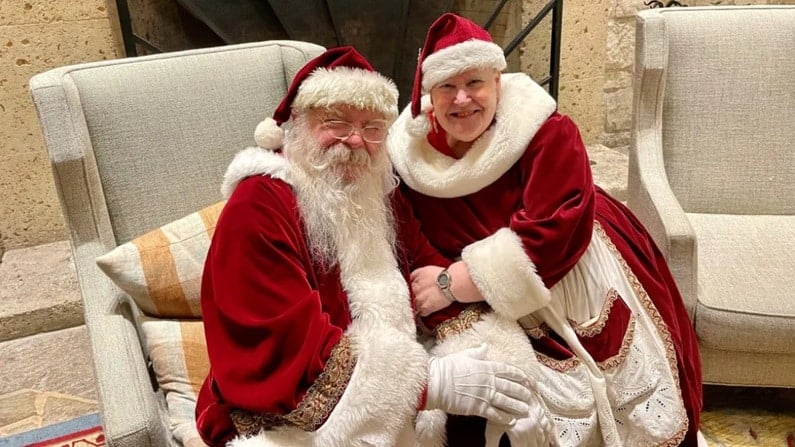 Top 10 Events in San Antonio Today - Friday November 28th 2025 - Breakfast with Santa