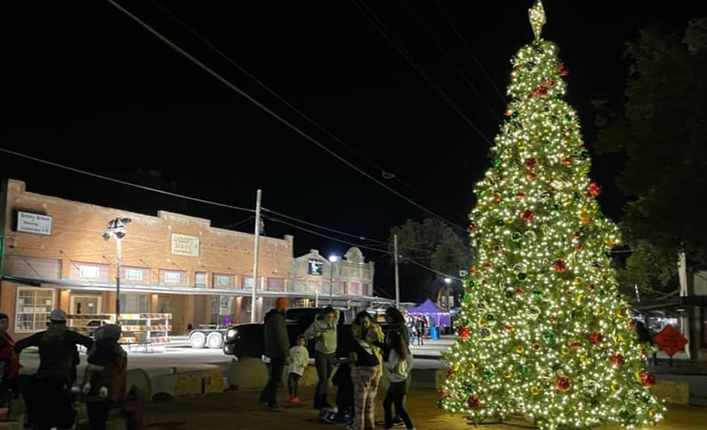 christmas tree lighting san antonio - Cibolo Holiday Parade & Tree Lighting 