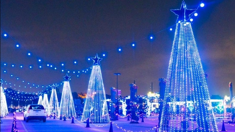 christmas tree lighting san antonio - The Light Park