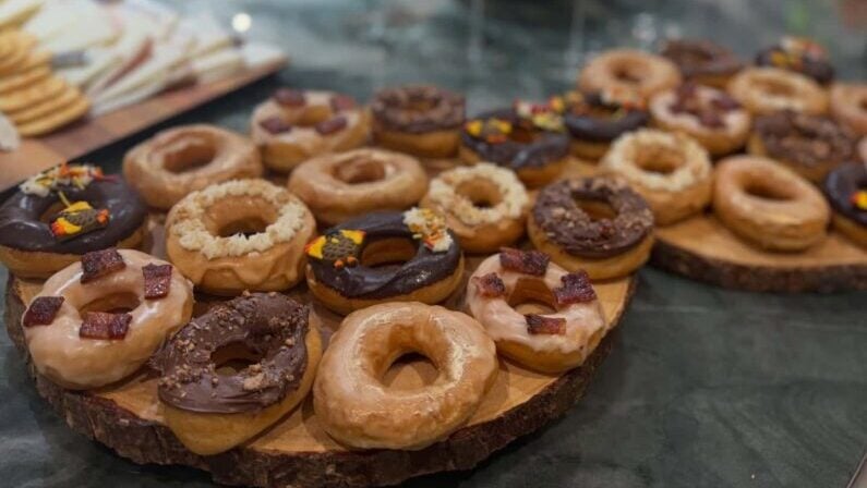 best donuts in san antonio - The Art of Donut