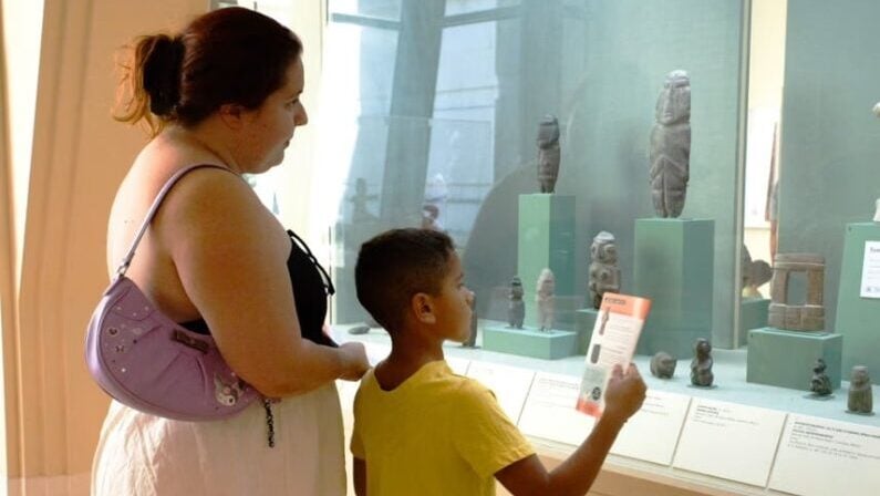 Kids events in San Antonio in January 2026 - Second Sunday: Describe & Draw