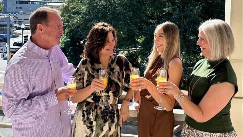 Cheap Eats Boerne - The Dienger Trading Co.