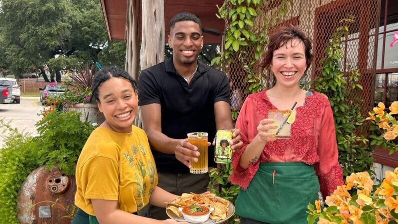 Date night restaurants New Braunfels - Root Cellar Cafe New Braunfels