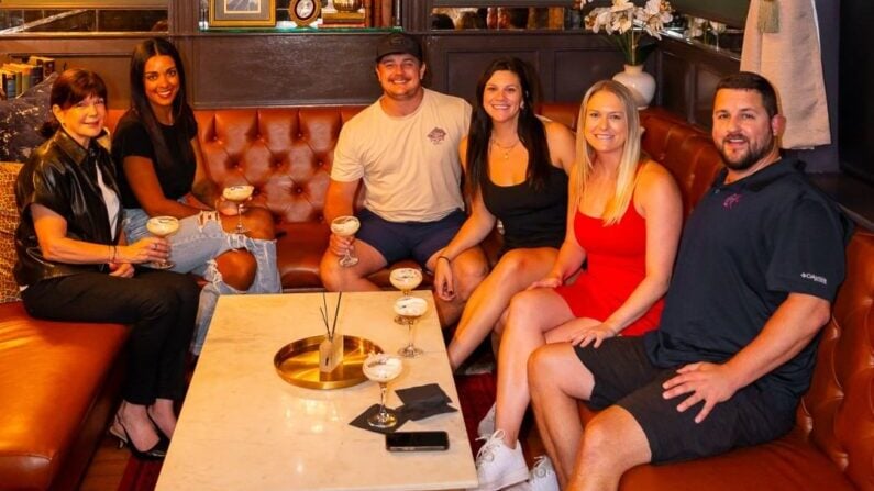 Date night ideas New Braunfels - Sidecar