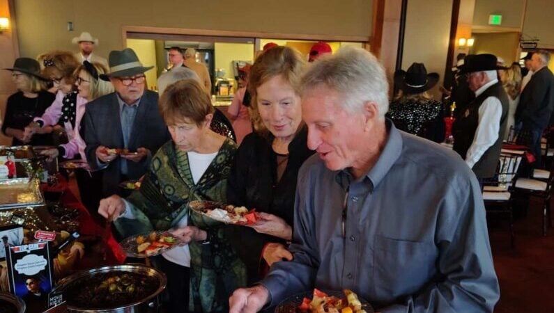 steakhouse in boerne - Hungry Horse Restaurant Boerne