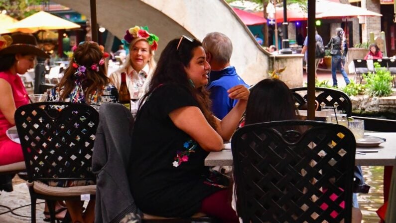 Best Restaurants On The San Antonio Riverwalk - Brenner’s on the River Walk