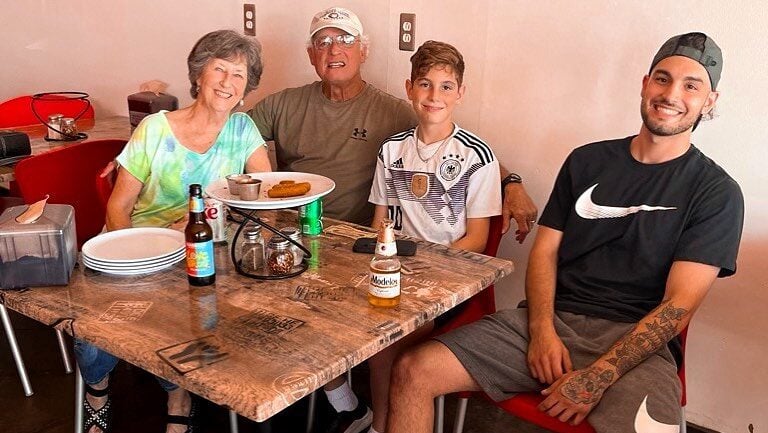 Italian Restaurants San Antonio - Cosa Nostra Pizzeria