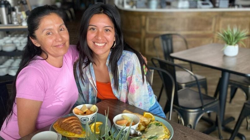 Restaurants Near Seaworld San Antonio - Elise Cuisine