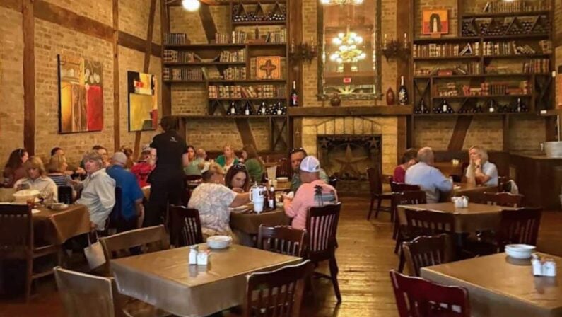 Seafood Restaurants New Braunfels - Gruene River Grill