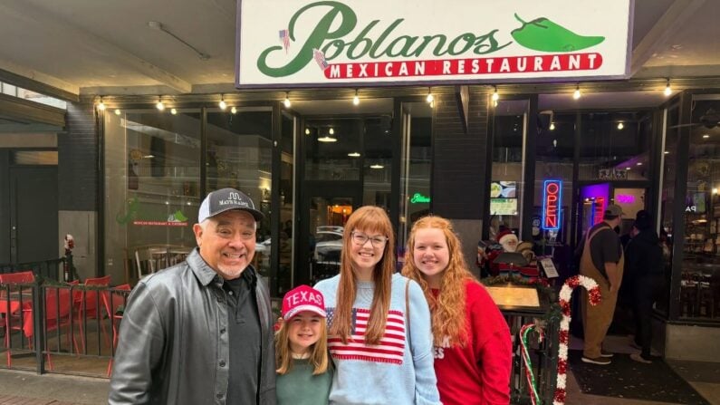 25+ Best Mexican Restaurants in San Antonio: Authentic & Local Favorites 18 Mexican Restaurants in San Antonio - Poblanos Mexican Restaurant