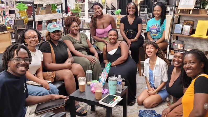 10 Best Black Owned Restaurants in San Antonio 12 Black Owned Restaurants in San Antonio - Pandora's Bookstore & Coffee Bar