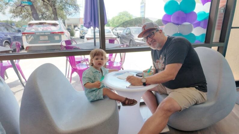 10 Best Frozen Yogurt San Antonio Spots for Your Froyo Craving 10 Frozen Yogurt San Antonio - Cream Berry Frozen Yogurt