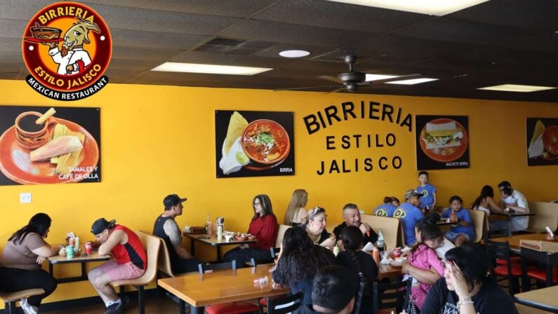The Best Birria Tacos in San Antonio with Cheesy Consomé 10 Best Birria Tacos San Antonio - Birrieria Estilo Jalisco