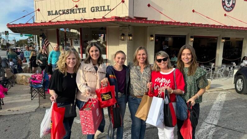 Things to do in Boerne - Stroll the Hill Country Mile