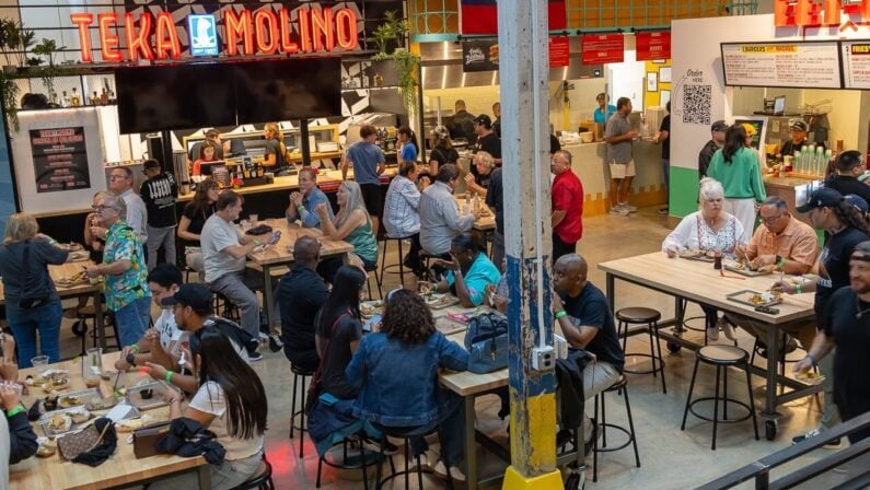 10 Best Indoor Cool Dining Hubs & Food Halls San Antonio 9 Food Halls San Antonio - Make Ready Market