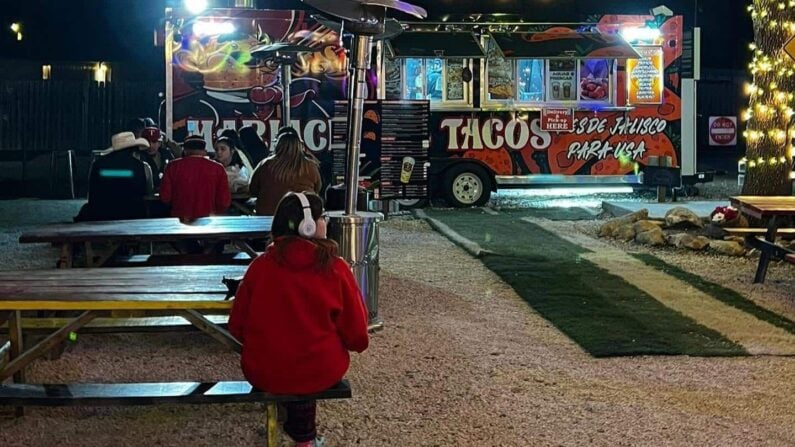 The Best Birria Tacos in San Antonio with Cheesy Consomé 9 Best Birria Tacos San Antonio - Mariachisss Tacos