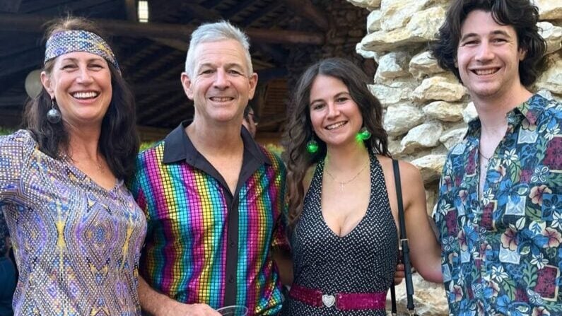 September 2026 Events in San Antonio for Adults: Your Monthly Bucket List 17 September 2026 events in San Antonio for adults - Margaritaville Dance Party at the Garden