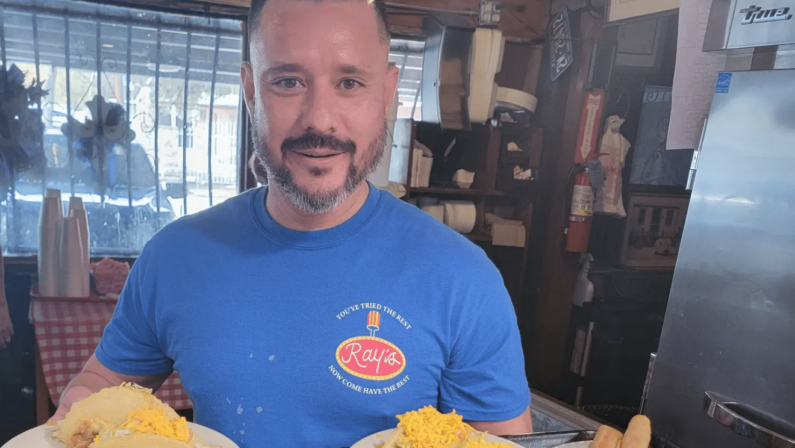 Best Puffy Tacos San Antonio - Ray's Drive Inn