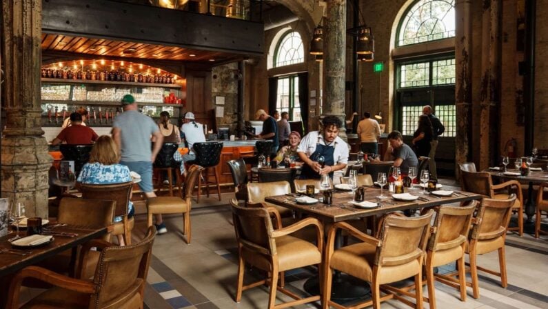 10 Best Restaurants at The Pearl in San Antonio 9 Restaurants at The Pearl in San Antonio - Southerleigh Fine Food & Brewery