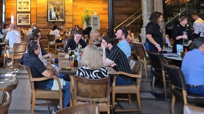 River Walk Dining San Antonio - Southerleigh Fine Food & Brewery