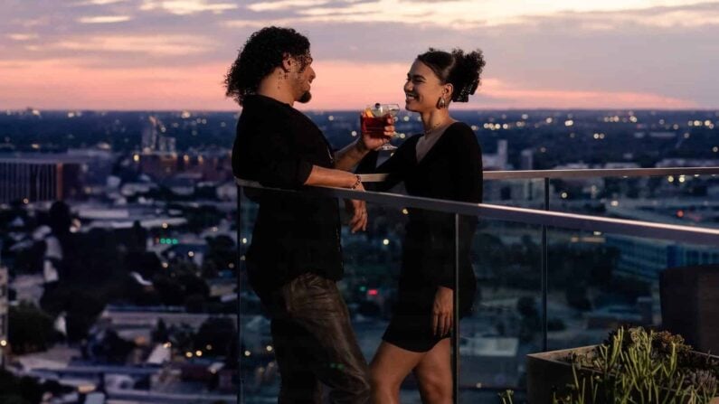 Romantic River Walk Dining - The Moon's Daughters