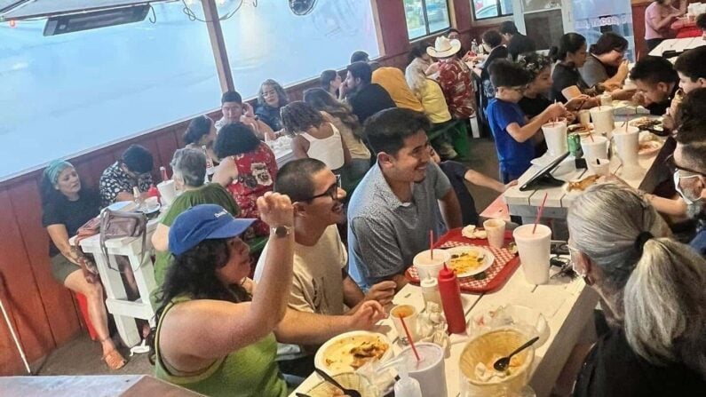 The Best Birria Tacos in San Antonio with Cheesy Consomé 11 Best Birria Tacos San Antonio - Tortas Ahogadas El Chivito