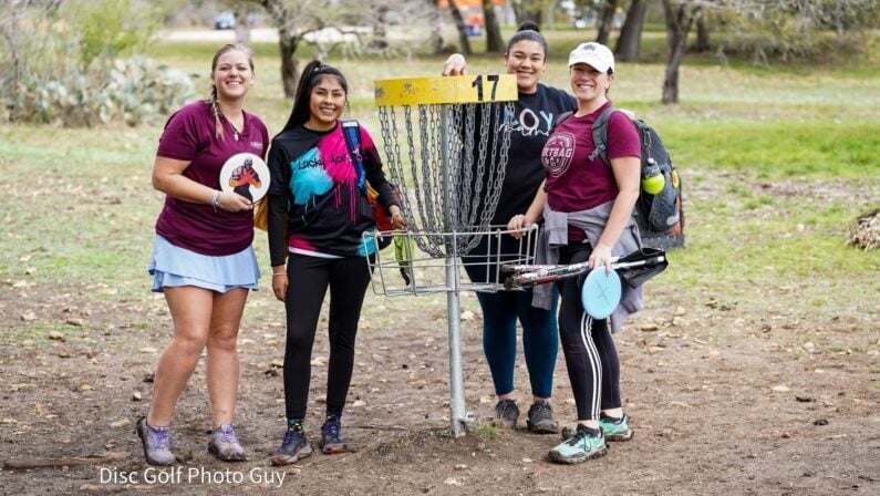 Best Disc Golf Courses in San Antonio Parks 9 Disc golf San Antonio - Live Oak Main City Park — Hillside & Lakeside