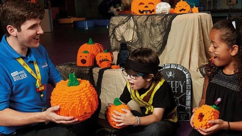 Trick or treat San Antonio - Brick-or-Treat: Monster Party at LEGOLAND Discovery Center