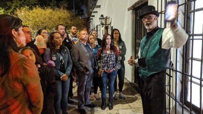 Best Downtown San Antonio Ghost Tours 10 San Antonio ghost tours - Sisters Grimm Ghost Tours — Haunted History Walk