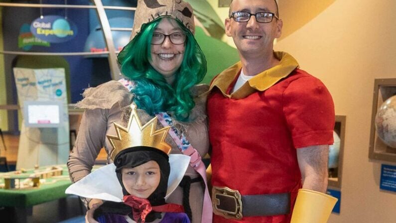 Halloween Day in San Antonio 2026: Freebies, Malls & Candy Trail 11 Halloween day in San Antonio - Trick-or-Treat at The DoSeum