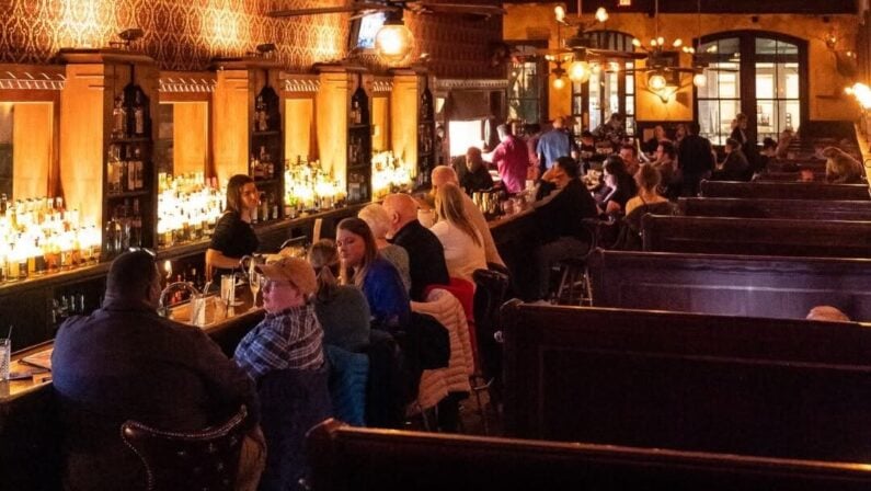 Historic Restaurants San Antonio & River Walk Spots 12 Historic Restaurants San Antonio - The Esquire Tavern